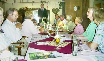 Grofamilie Kippenberg traf sich zum Kirchenfest